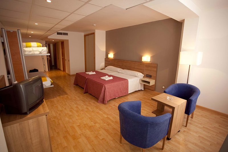 Hotel Port Eugeni Cambrils Zewnętrze zdjęcie